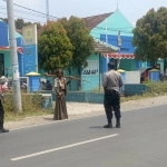 Polisi Amankan ODGJ Bersenjata Golok di Karawang, Warga Resah