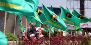 PPP Memanas: Dualisme Kepemimpinan Pasca-Muktamar X, Dua Sosok Klaim Kursi Ketua Umum