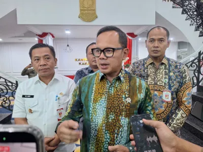 Diapresiasi Wamendagri: Karawang Berani Pangkas Birokrasi, Hemat Rp59,4 Miliar