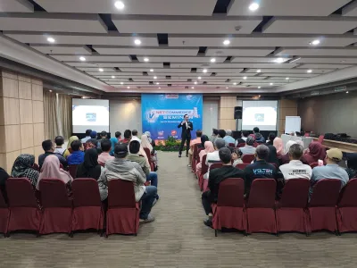 Ekonomi Digital Menggeliat, Warga Karawang Tunjukkan Antusias di Seminar NetCommerce