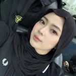 ‘Si Teteh Casual’ Della Puspita: Melawan Stigma Tribun dan Merawat Cinta Untuk Persib